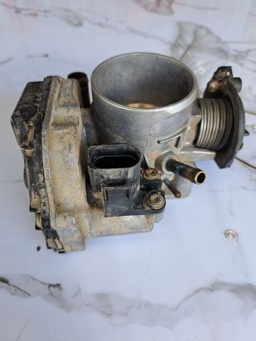 Дроссельноя заслонка