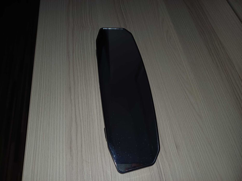 Oglindă auto interioară, nouă