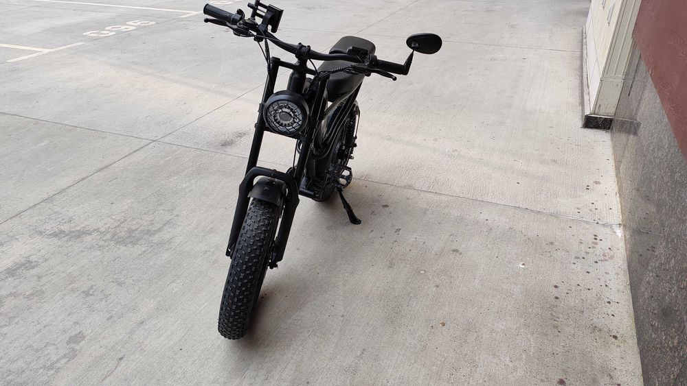 Riding Times Z8 E-bike + Seat Extension