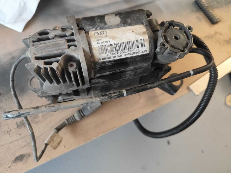 Компресор за въздушно Audi A6 C6 Allroad 4f0616005 B