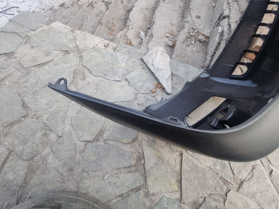 Передний бампер Toyota Highlander 04-07