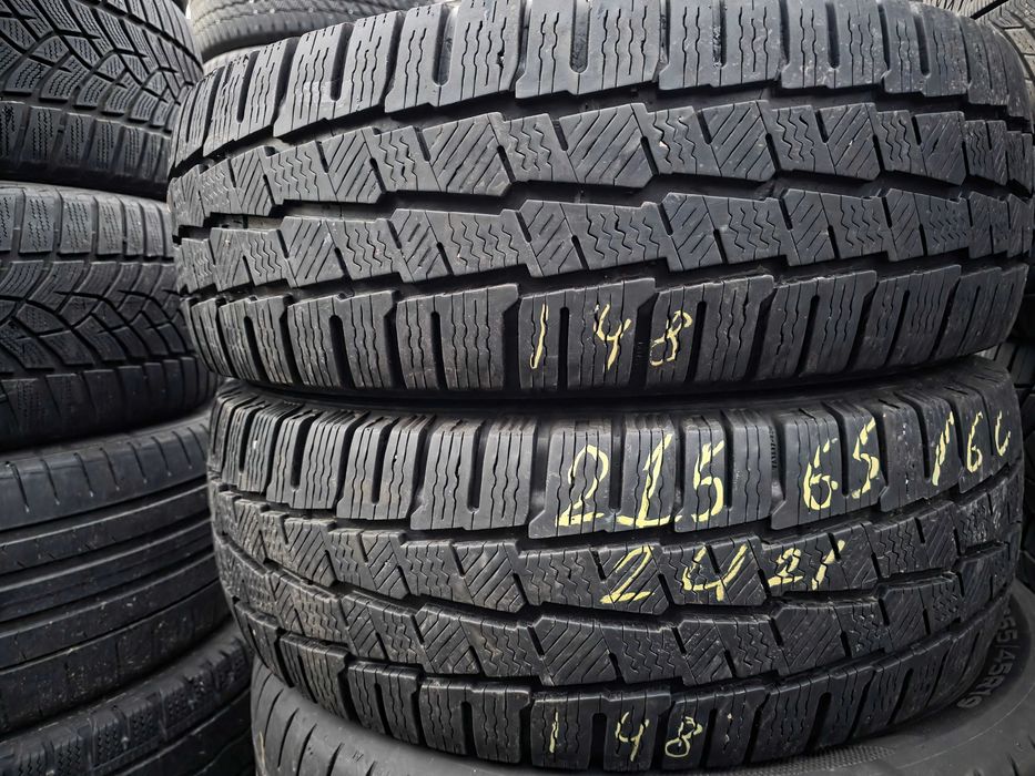 2бр Зимни гуми за бус 215 65 16 С - Michelin