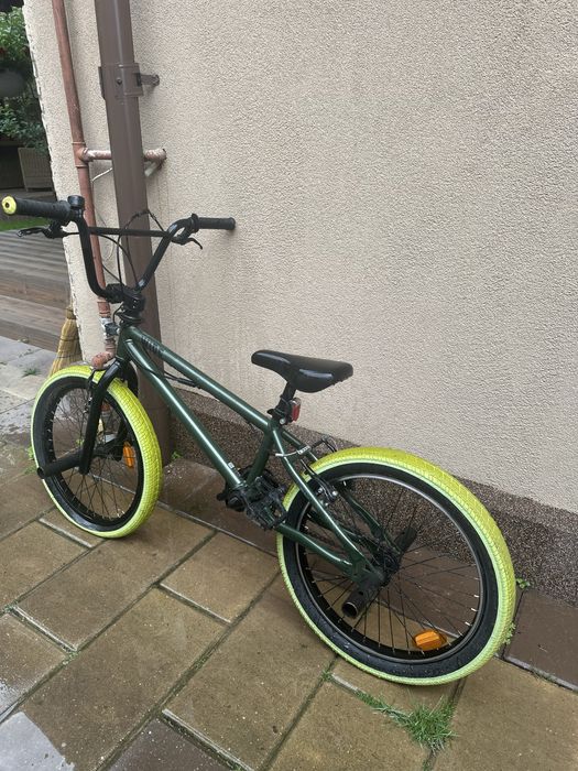 Bicicletă BMX B'Twin Wipe 500 (20 inch) - Stare Foarte Bună
