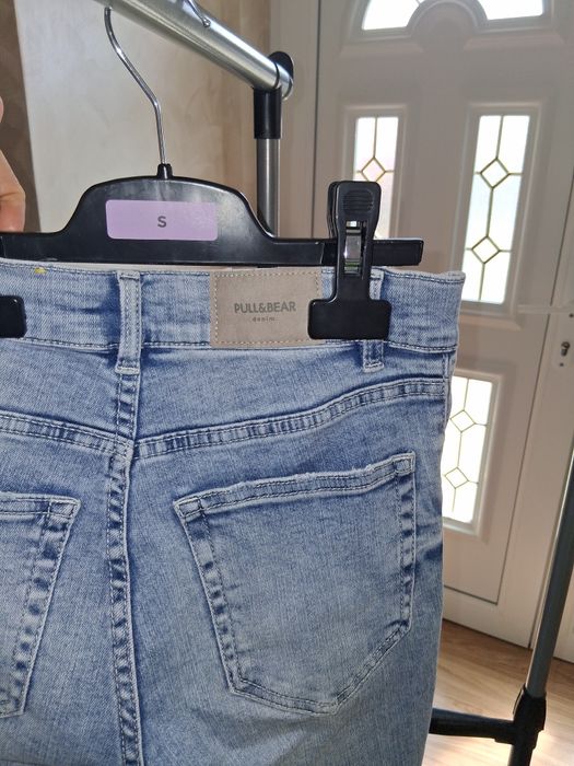 Blugi dama pull and bear