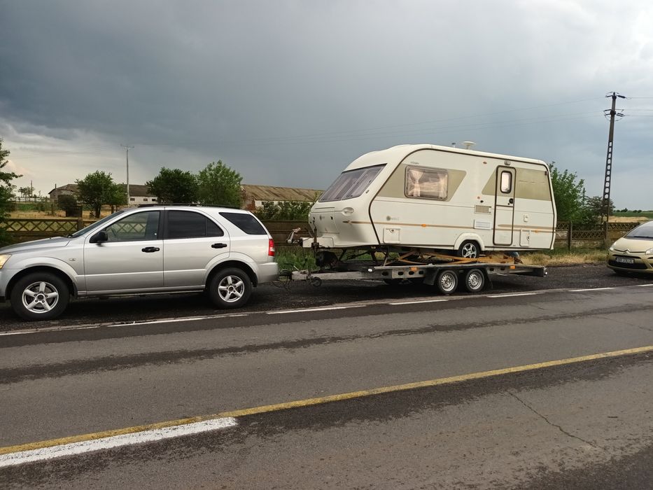 Tractări auto  -asistență rutieră 24/24