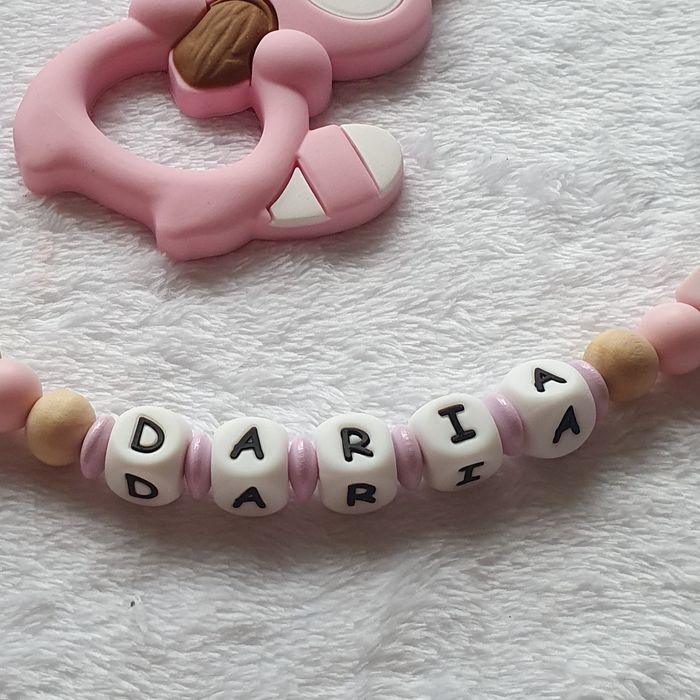 Lant pentru suzeta handmade, personalizat cu numele DARIA