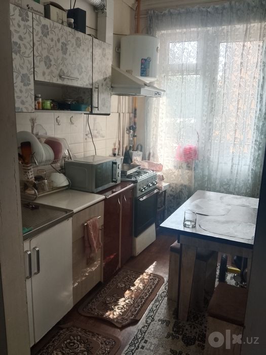 YengiHayot Chinor Qipchoq metro oldida 1xona 2xona qilingan 5etajli
