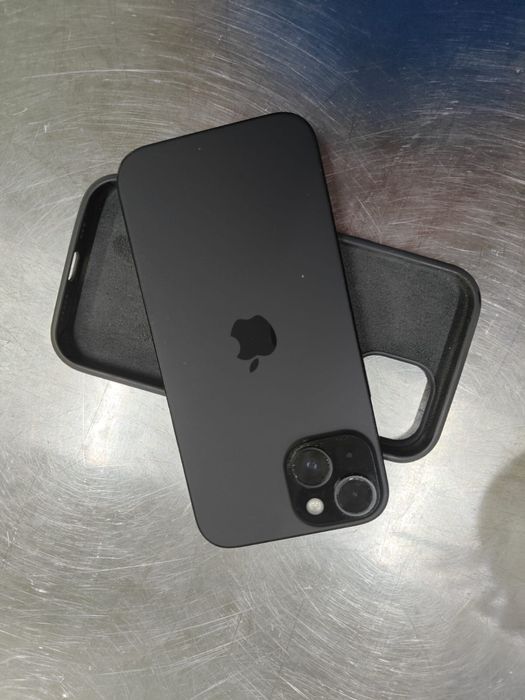 Iphone 15 айфон 15 акб 80%.