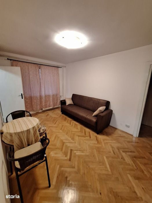 350 euro!!!Ap.cu 3 camere cu centrala proprie Zona Sagului