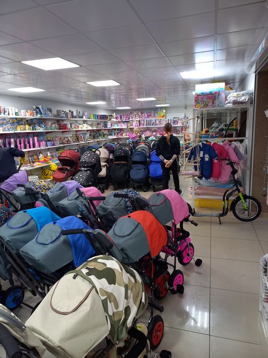 Сдам в аренду магазин 214м2