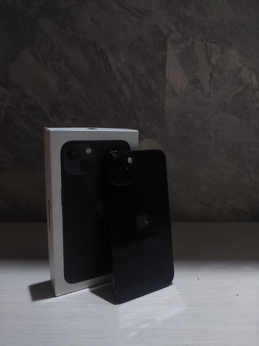 Продам  айфон 13 Iphone 13