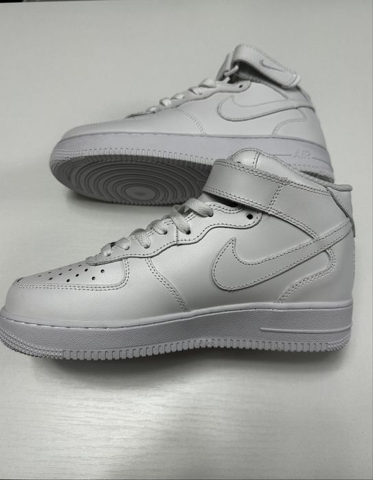 Air Force 1 Mid White | 41 |