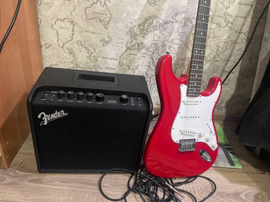 Электрогитара Fender Squire Stratocaster