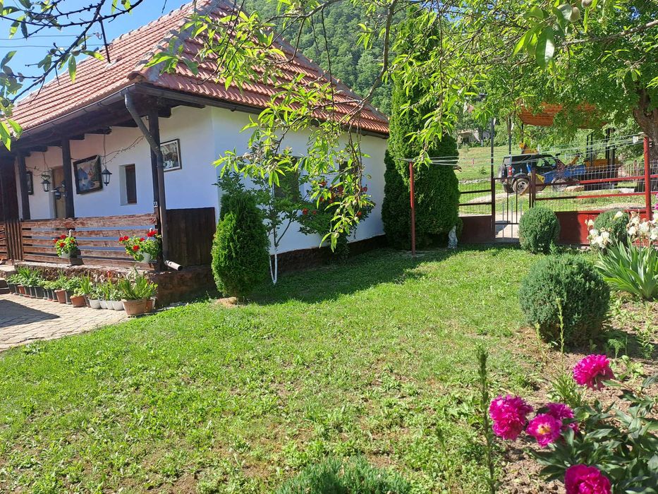 Vind casa ,anexe 0726083166