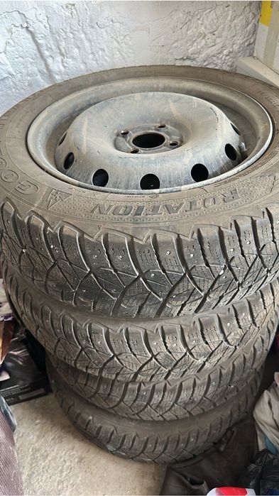 Автошина R15 зимний