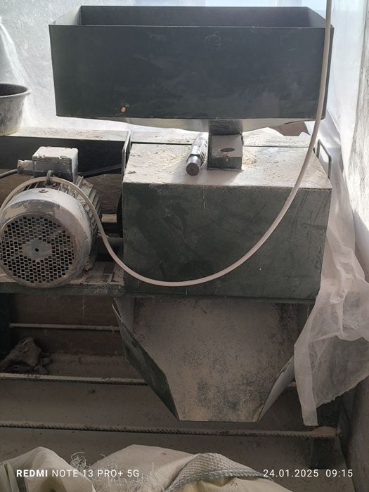 Плющилка зерна 380в