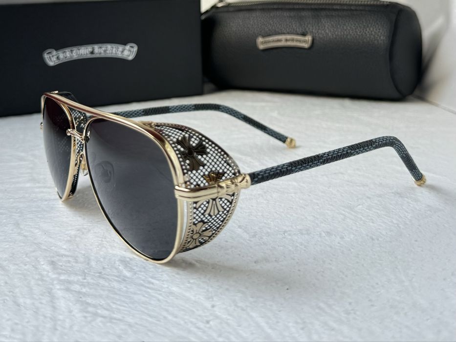 Мъжки слънчеви очила с капаци отстрани 2 цвята chrome hearts