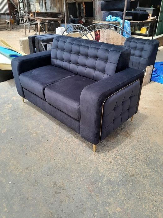 Реставрация и перетяжка мягкой мебели любой сложности