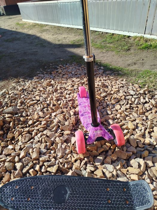 Самокат для девочки высота ручки 76 см