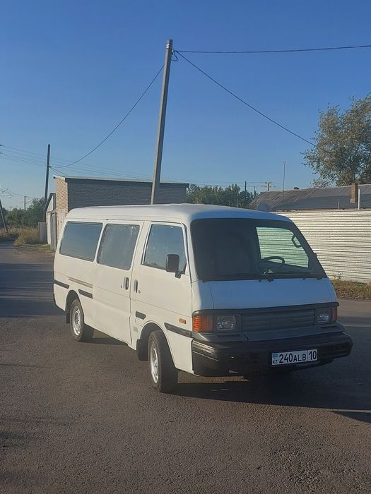 Продам  бус Мазда Бого