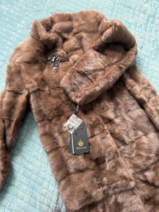Продам норковую шубу