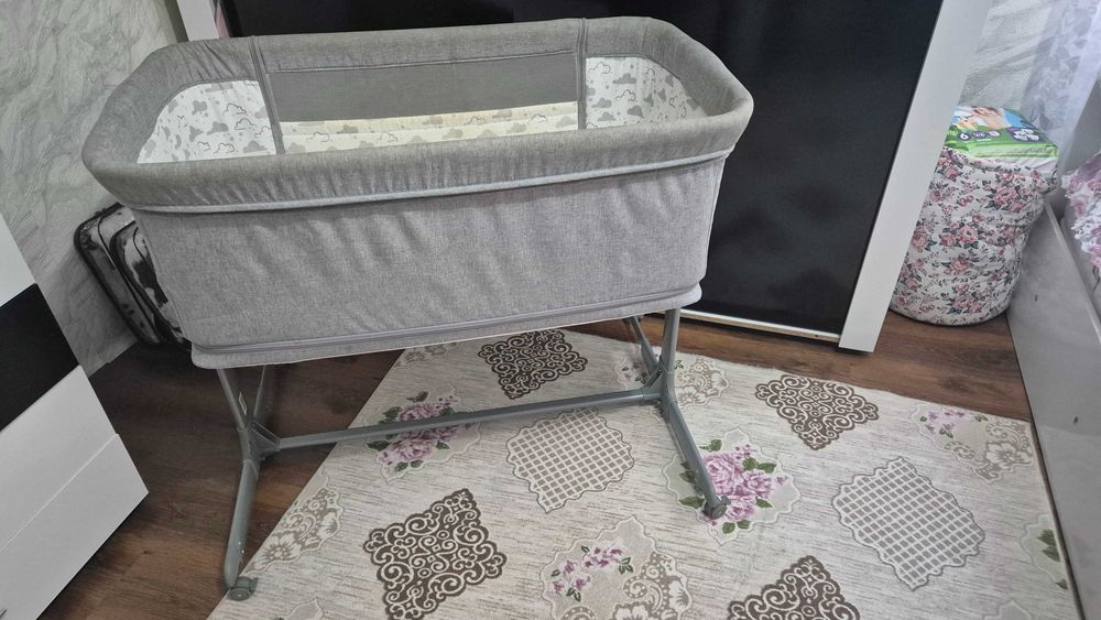 Кошара с подвижна страница Chipolino Мама и аз, Сива