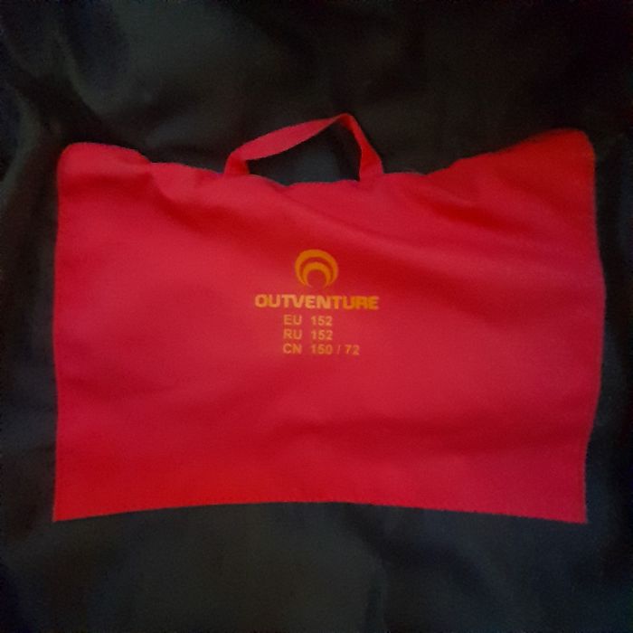 Продам пуховик на девочку