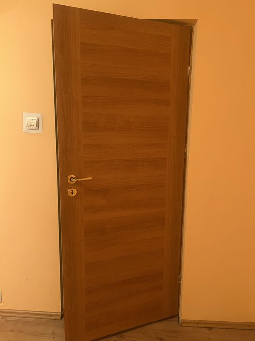 Ușă interior cu toc