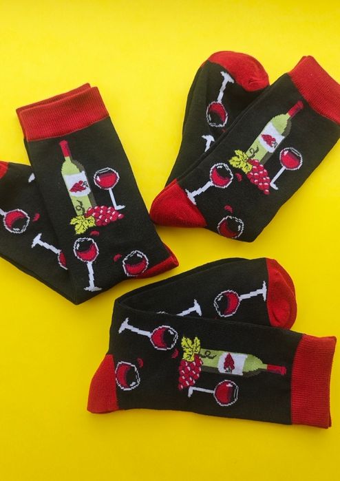 Шарени забавни чорапи