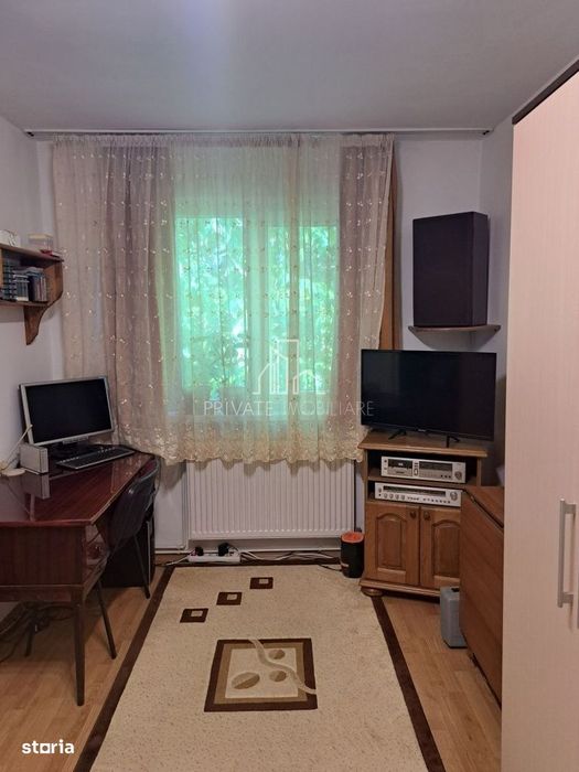 Apartament 3 Camere Mobilat De Vanzare, Str Petru Dobra, Dambu — fotografia 3