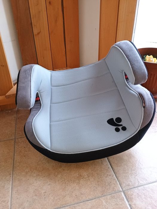 Стол/седалка за кола  22-36 кг. LORELLI