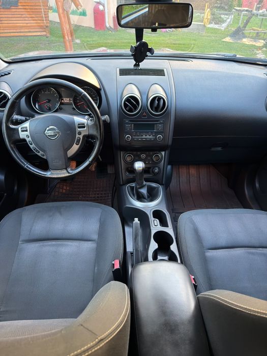Vand Nissan Qashqai 1.6Benzina