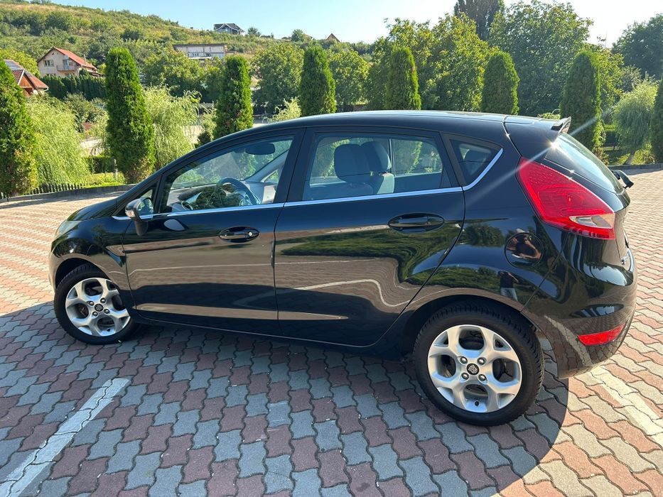 *Ford fiesta facelift titanium*2009*1.4benzina*97cai*euro4*adusa din germania*