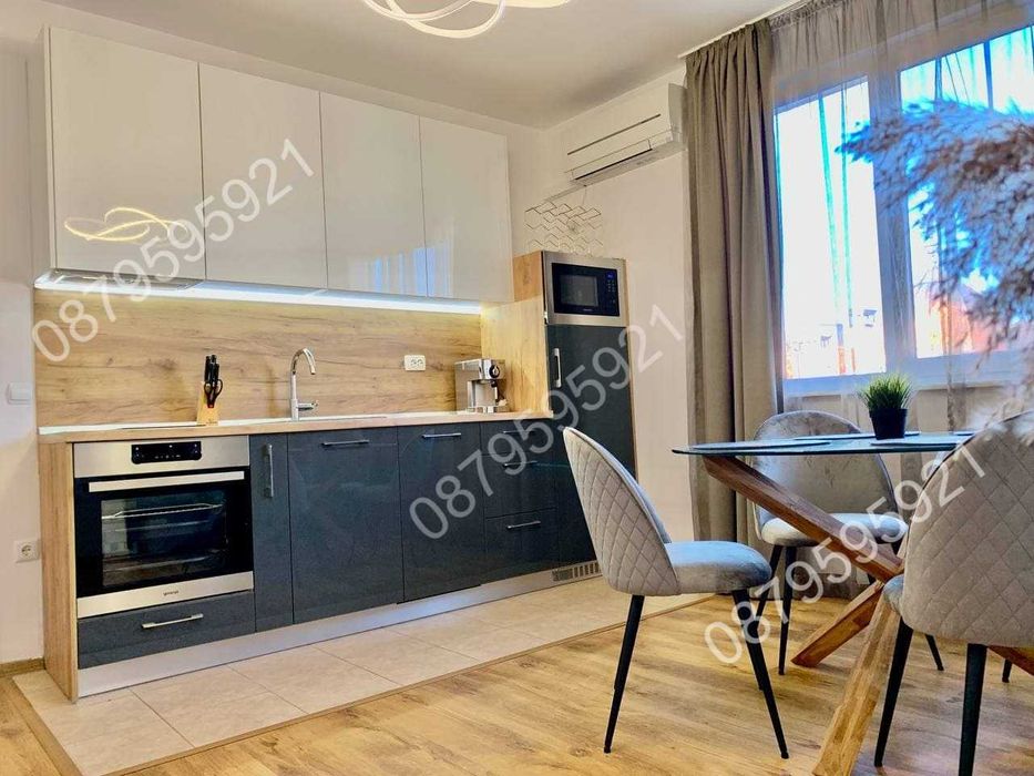 Дава се под наем Двустаен апартамент в Бургас, Център - 70 кв.м за 561 € - Снимка #7