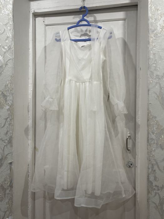 Продам платье вечерный