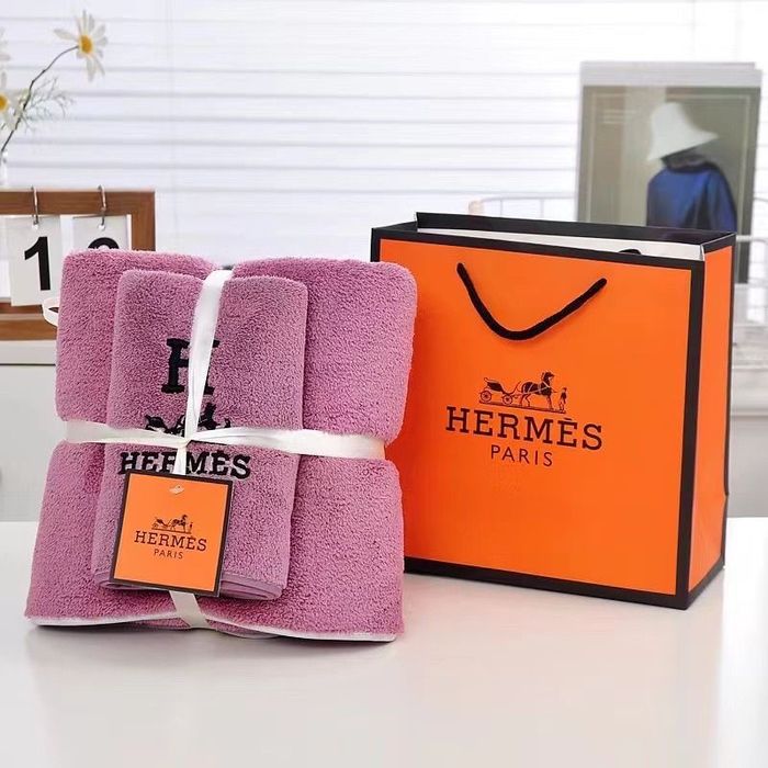 Продам Набор полотенец