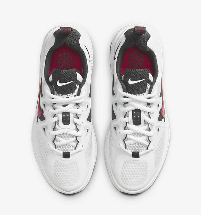 NIKE Air Max Genome- оригнални, чисто нови, номер 37,5