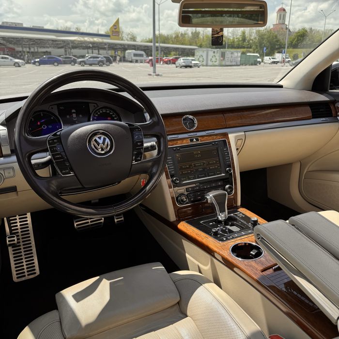 Volkswagen Phaeton