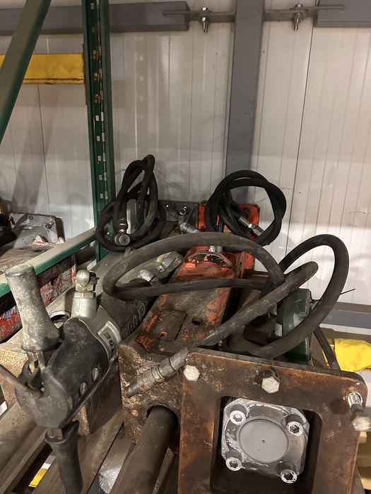 Picon/ picamer miniexcavator . 69-250kg