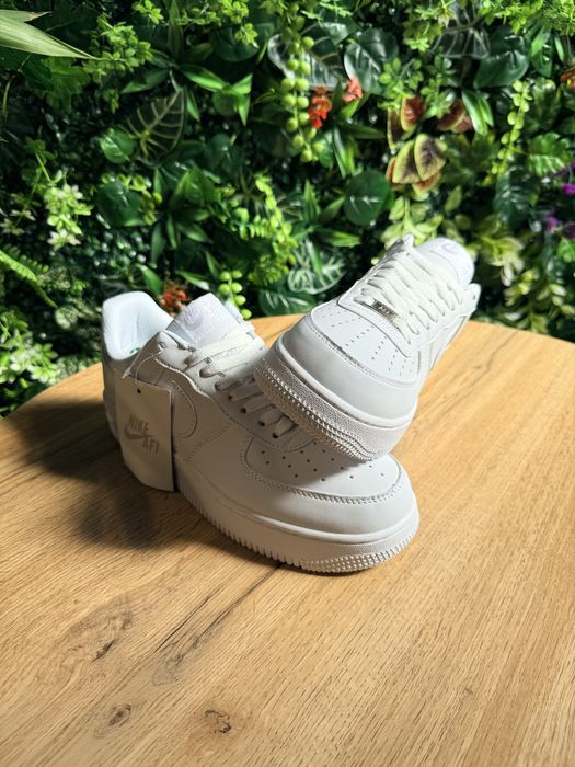 Adidasi Nike Air Force 1 Low