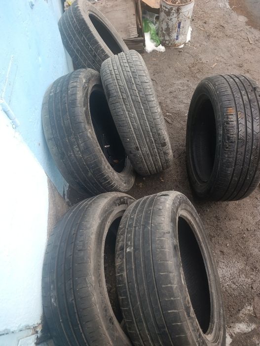 Резина летняя 215/55/17