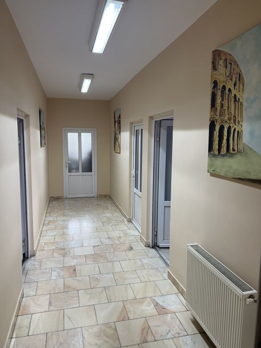 Inchiriere 10 Birouri Mobilate-Utilate - Fagaras Central