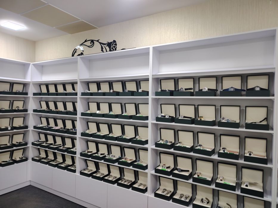 Magazin apteka Xozmak uchun Polka vitrina stelaj mebel zakaz l