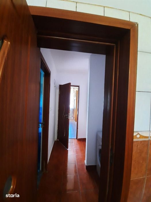 2 camere circular Brazda (Piata Baba Novac)