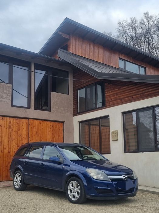 Vând  opel astra h 1.7 cdti 2005 
Itp valabil 11/2025
Asi