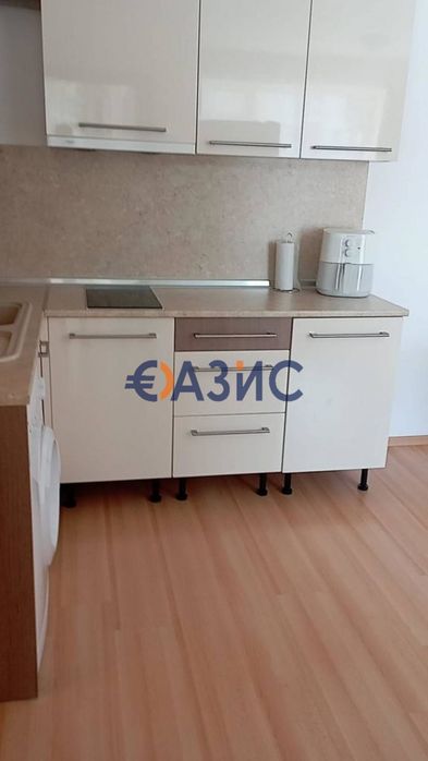 Продава се Тристаен апартамент в к.к. Слънчев бряг - 70 кв.м за 540 €/кв.м - Снимка #1