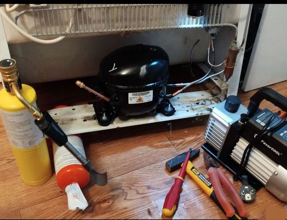 Ремонт холодильников  морозильников