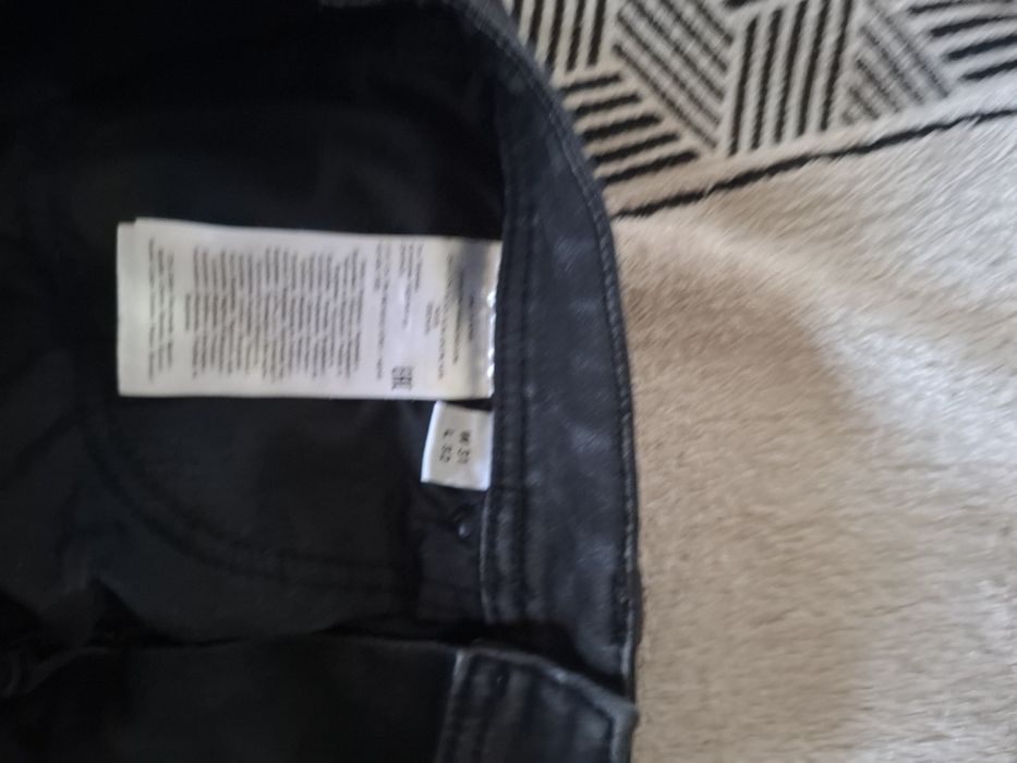 Blugi baieti  negri  , material blug  elastic