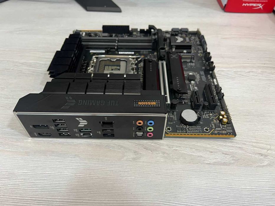 Материнская плата ASUS TUF GAMING B760M-PLUS II (DDR5)