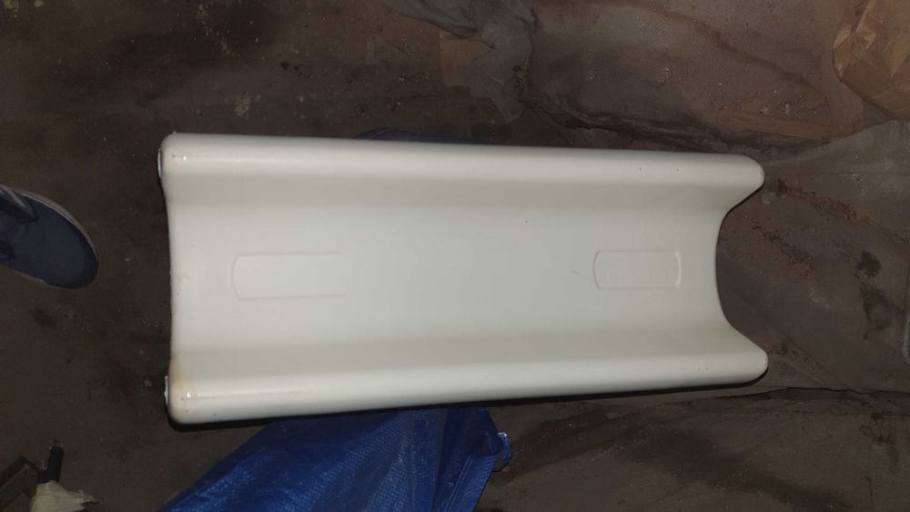 Кранец за нос на яхта, лодка